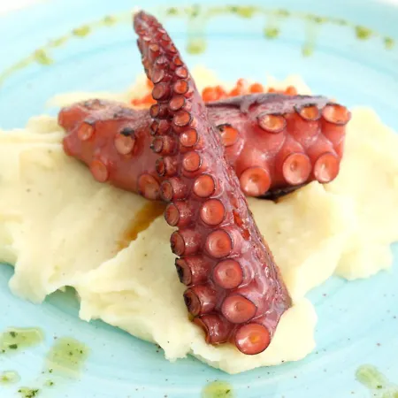 Apartment Al-1112 2 Bed Alcazaba Lagoon