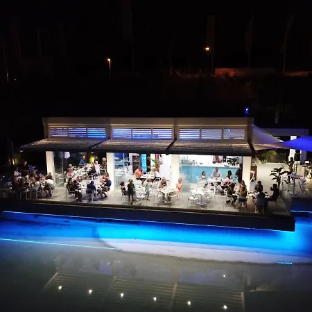 Apartment Al-1112 2 Bed Alcazaba Lagoon