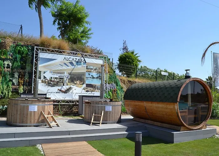 Al-1112 2 Bed Alcazaba Lagoon Apartament Estepona