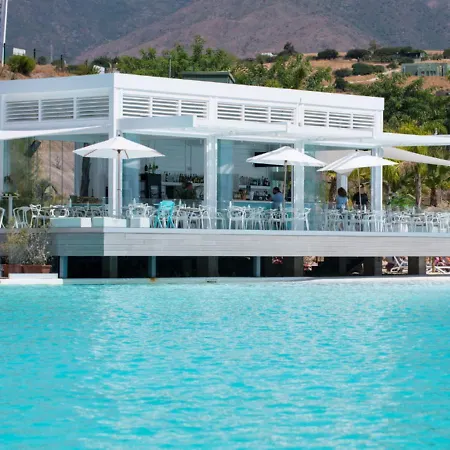 Al-1112 2 Bed Alcazaba Lagoon エステポナ