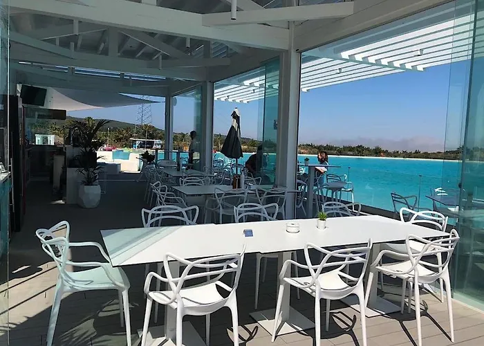 アパート Al-1112 2 Bed Alcazaba Lagoon